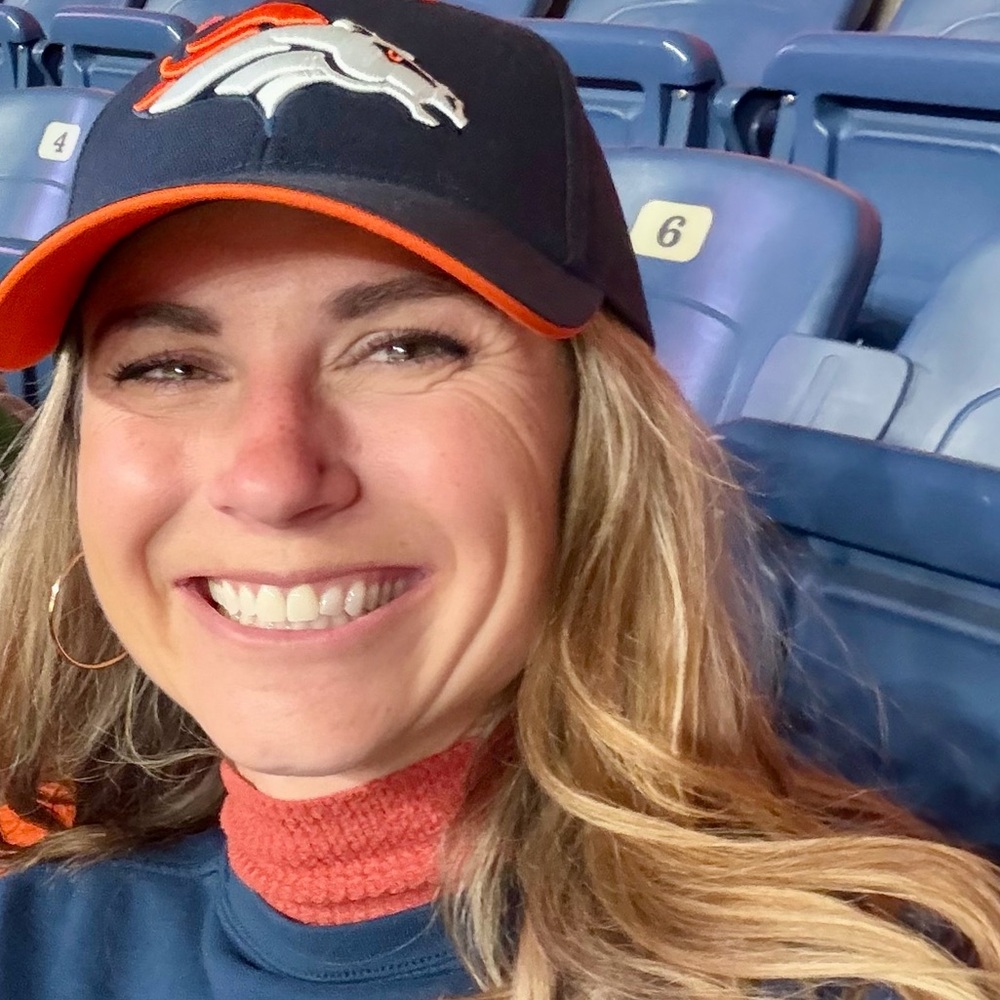 Meet your Posher, Jenny